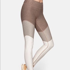 Outdoor Voices 7/8 Springs Leggings